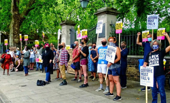 Protestors at the Geffrye Museum