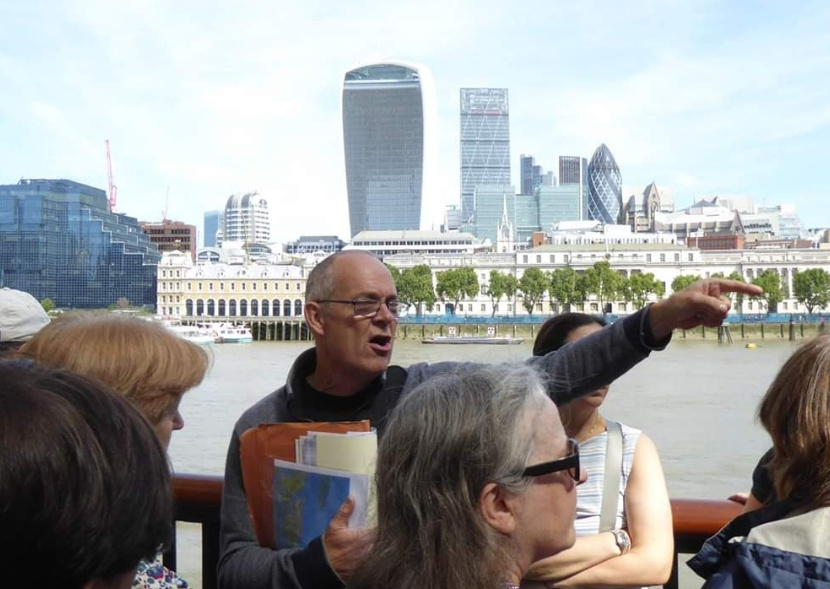 Kevin Flude leading a guided walk on the South Bank